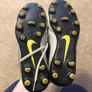 Nike Cleats- size 7